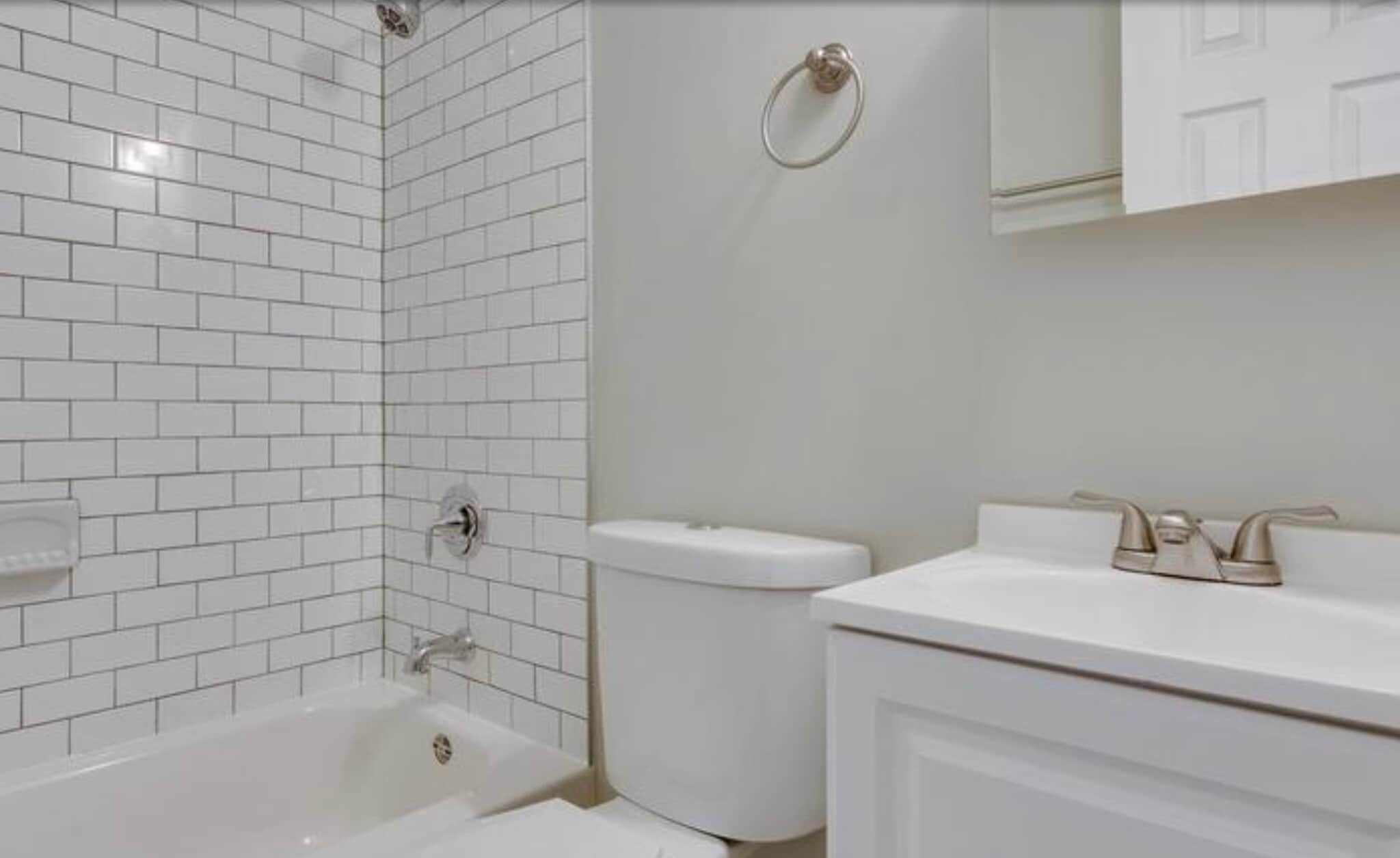 Building Photo - 1411 Ridge Pl SE