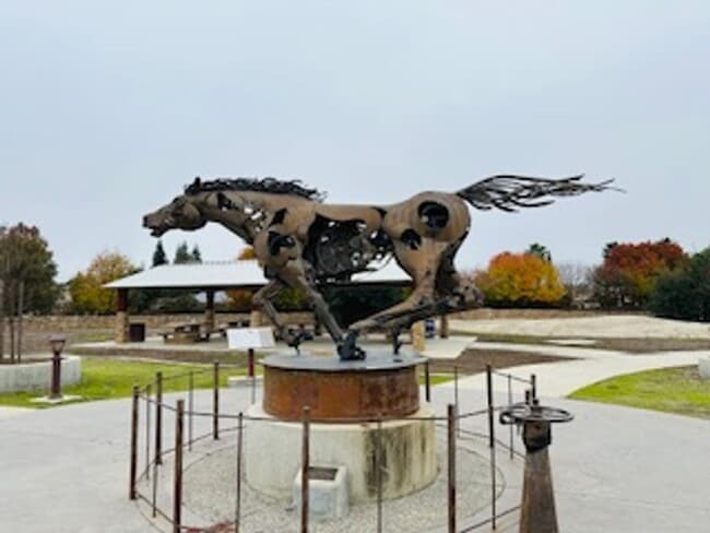 Building Photo - $500 Move In Bonus $2,650 Plum Tree 3 Bd + flex Home, Solar Panels & Battery, NEW Build - Clovis ...