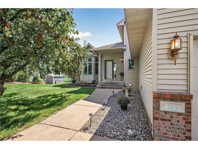 Building Photo - 4133 Sunset Trail N