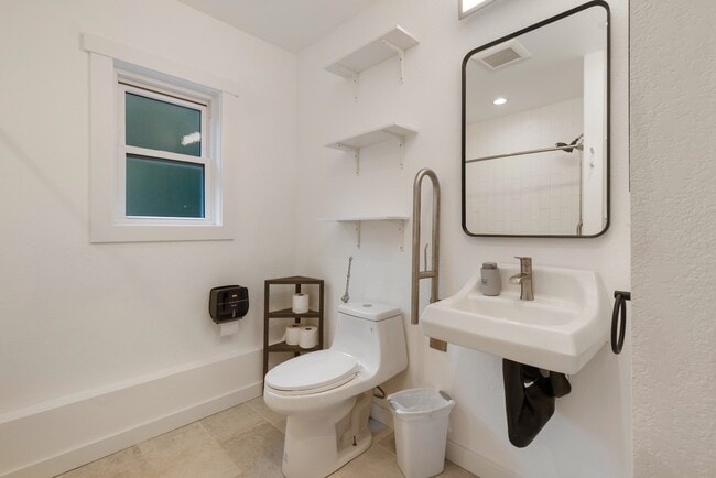 Building Photo - Newly Renovated Bothell Home Sitting on 1 Acre of Land!