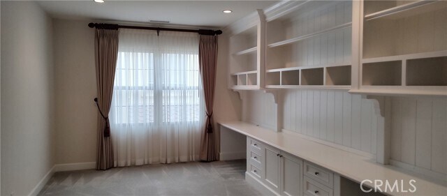 Building Photo - 61 Cortland