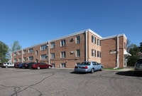 Building Photo - Q2