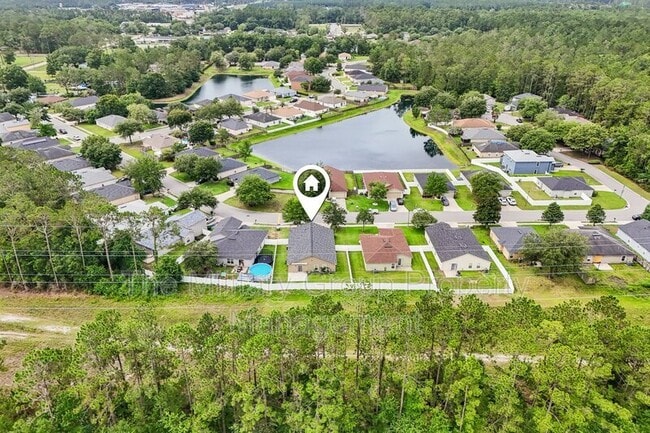 Building Photo - 12387 Anarania Dr