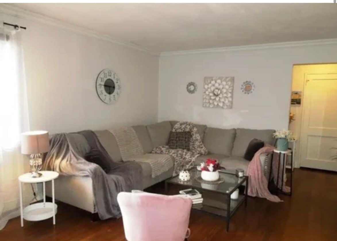 Building Photo - 21 Troy Dr