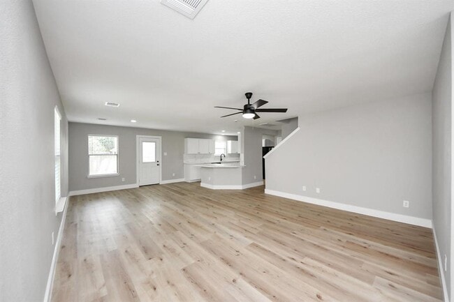 Building Photo - 354 Remington Harbor Ct