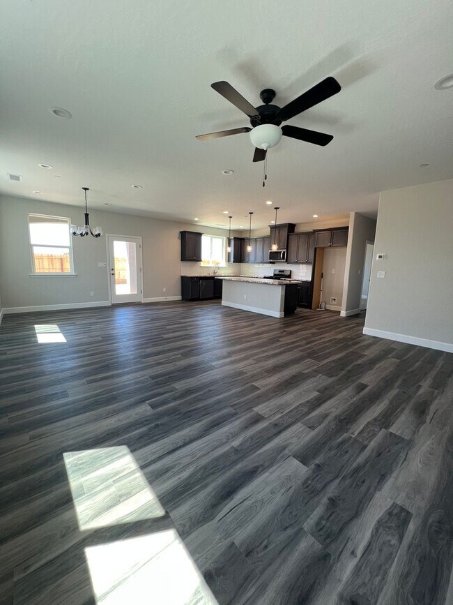 Building Photo - "Modern & Energy-Efficient 3BR/2BA Home wi...