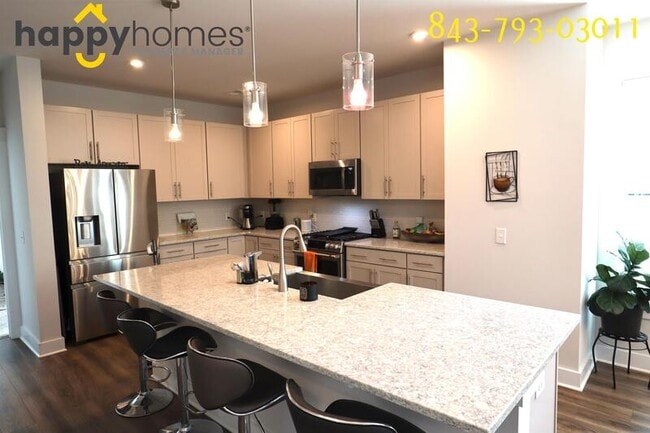 Building Photo - 4591 Summey Street