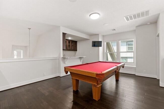 Building Photo - 4008 Canaleta