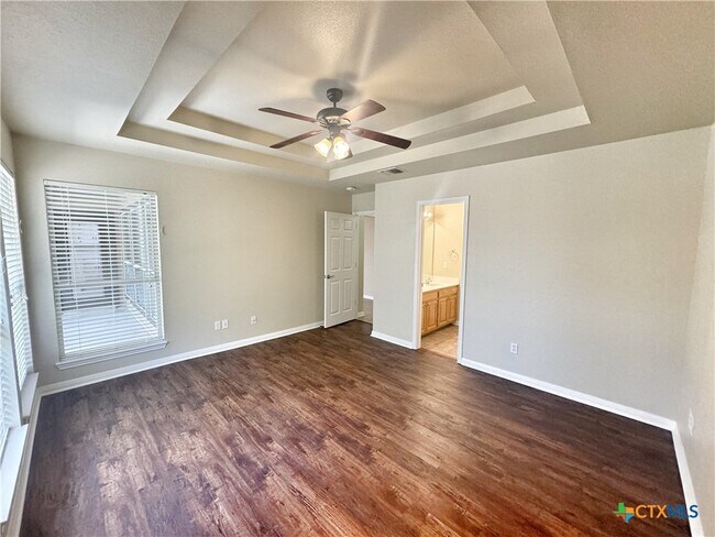 Building Photo - 2062 N Ranch Estates Blvd
