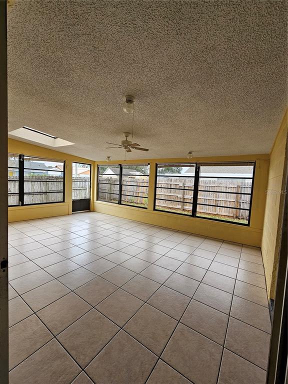 Building Photo - 1312 Coolmont Dr
