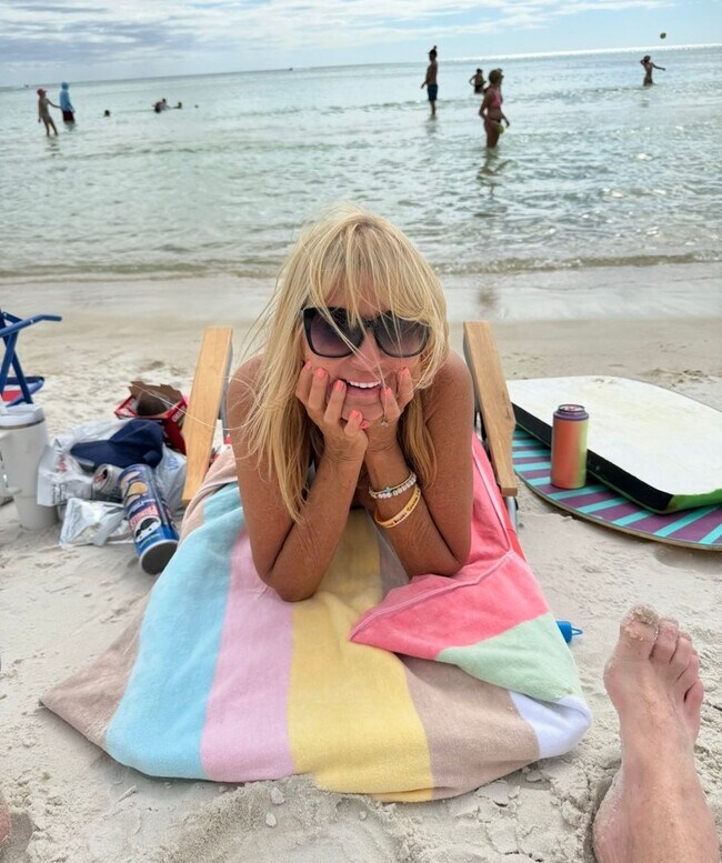 Building Photo - 1551 Ridgemont Dr