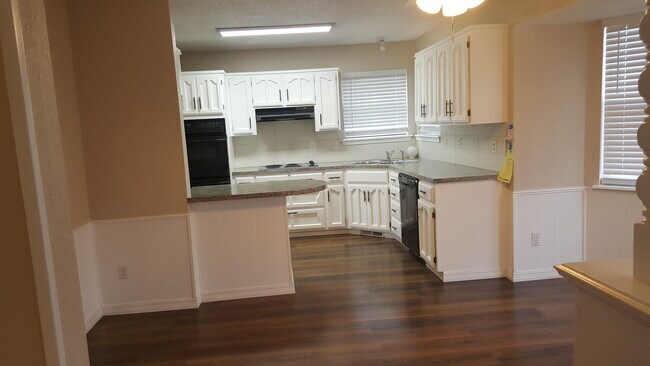 Building Photo - 2304 W Gary St