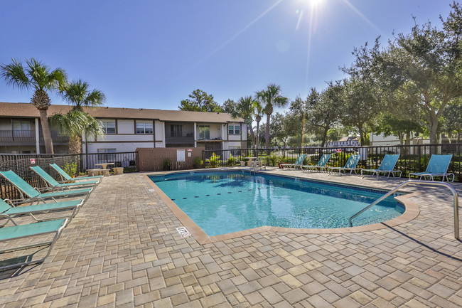 Building Photo - 417 Banana Cay Dr
