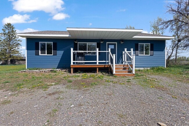 Building Photo - COUNTRY CHARMER 3 BED 2 BATH HOME IN CHESTER