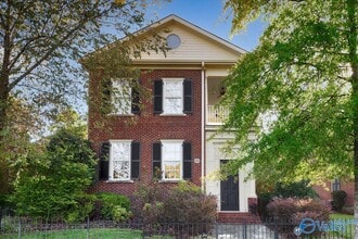 Building Photo - 33 Meeting St