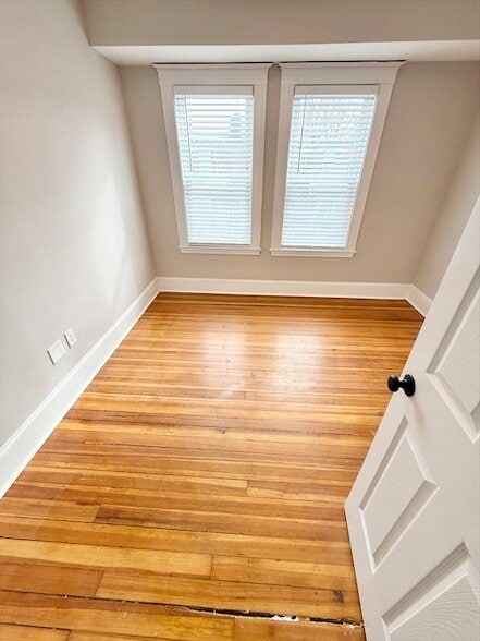 Building Photo - 18 Salina Rd