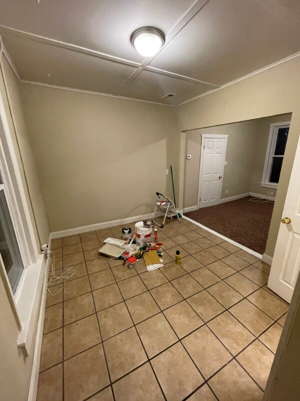Building Photo - 826 Linwood Blvd