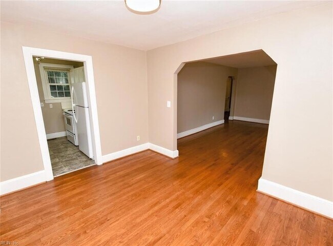Building Photo - 1330 Monterey Ave