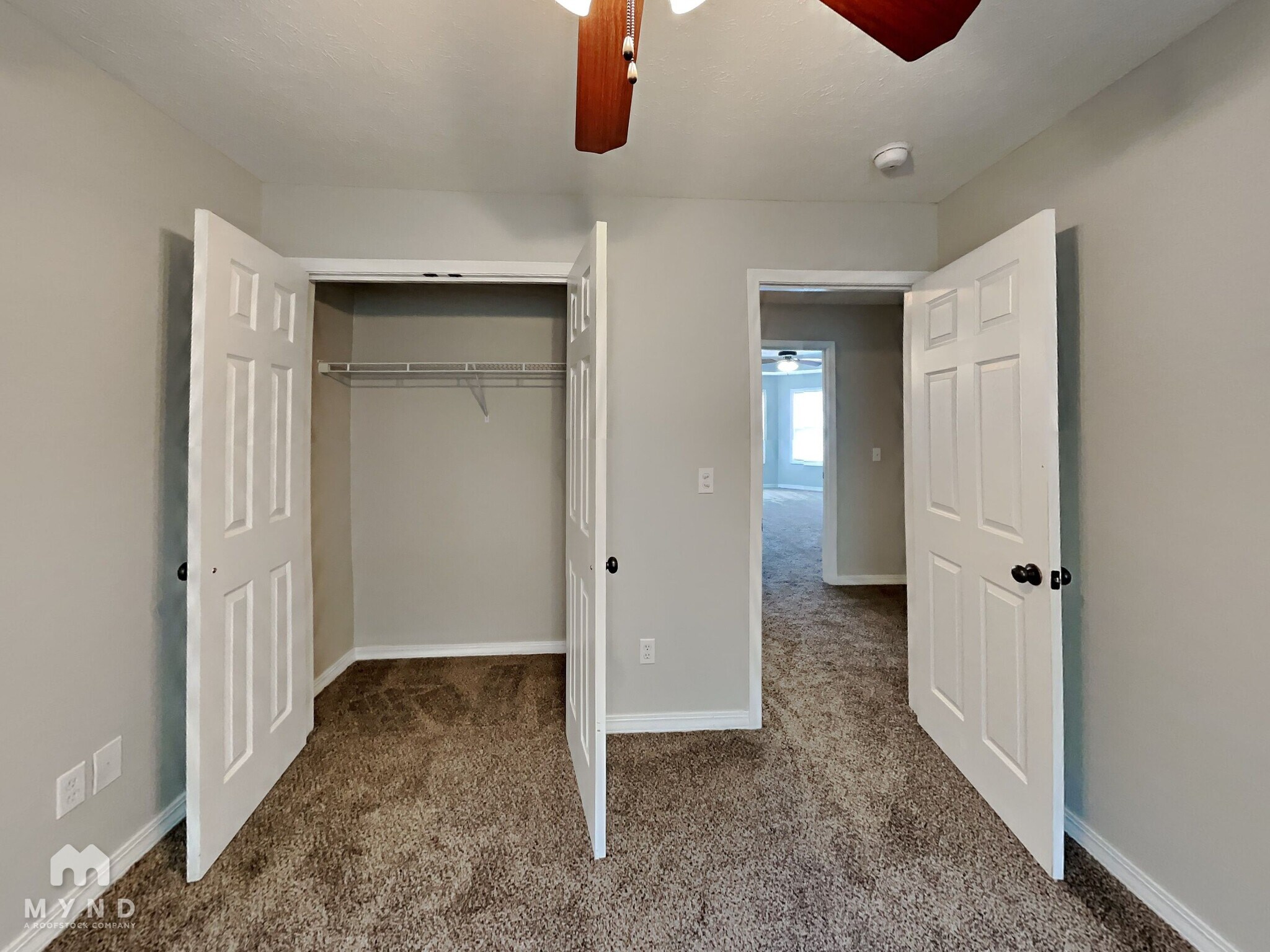 Building Photo - 624 S Mahn Ave