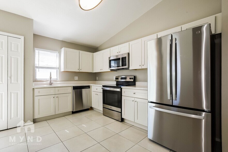 Building Photo - 1481 Harbin Dr