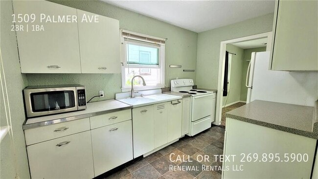 Building Photo - 1509 Palmer Ave