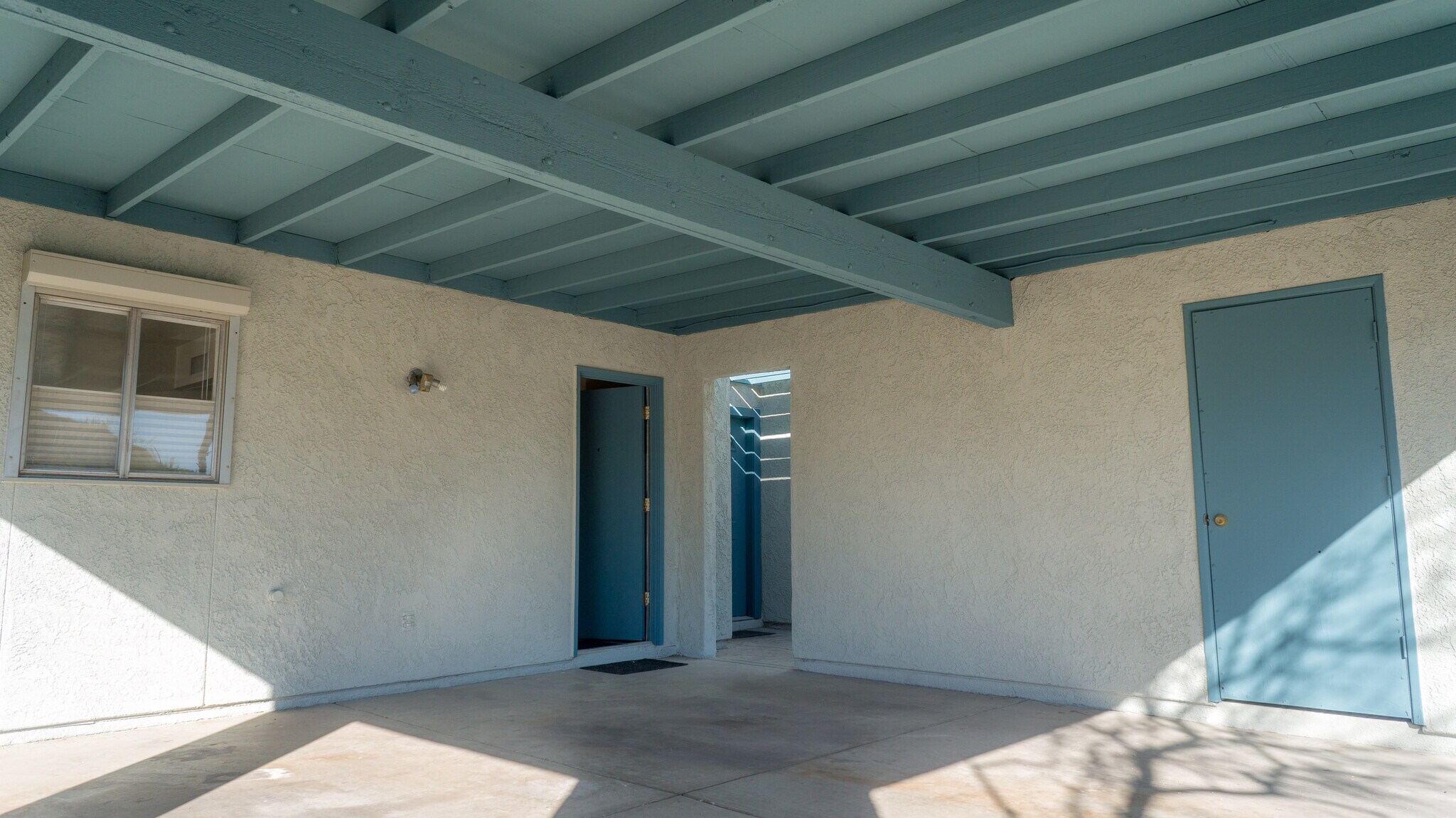 Building Photo - 2822 W St Tropaz Ave