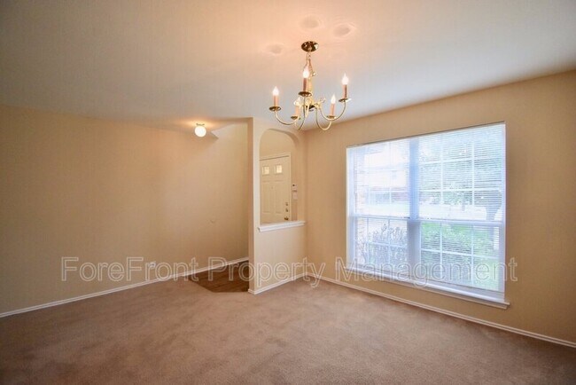 Building Photo - 10527 Cub Haven