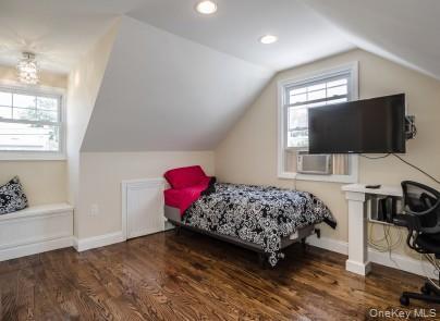 Building Photo - 2 Fairfield Rd