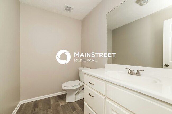 Building Photo - 3 Bedroom Pet-Friendly Home in Stockbridge, GA with Main Street Renewal