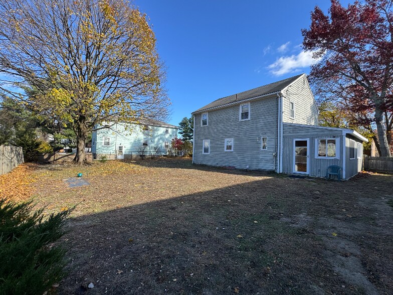 Building Photo - 21 High St