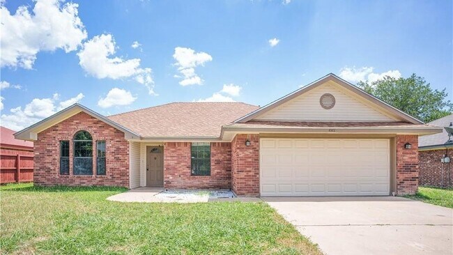 Building Photo - 4209 Adobe Dr