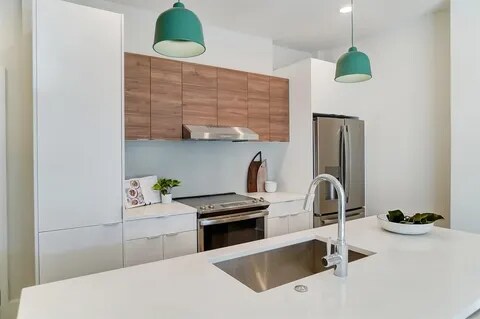 Building Photo - 33 E Court St