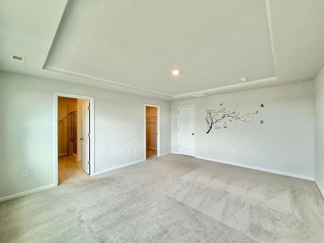Building Photo - 5003 Tura St