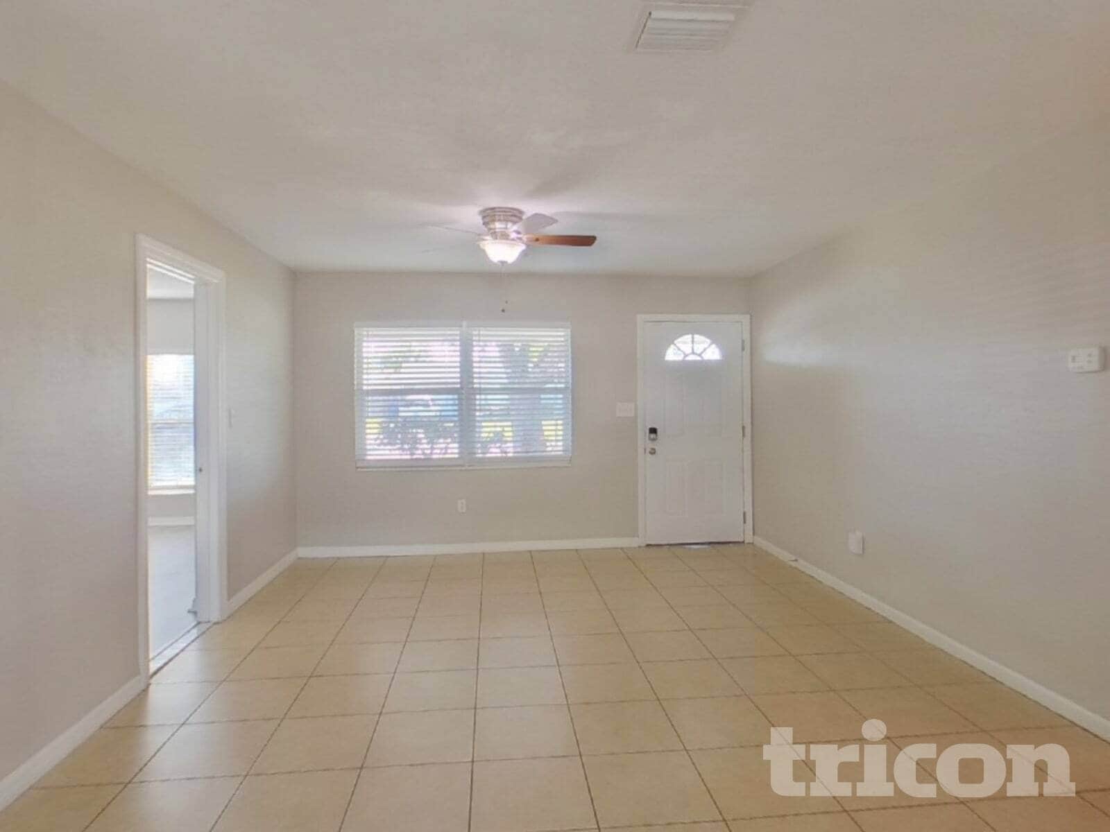 Building Photo - 11158 109th Way N