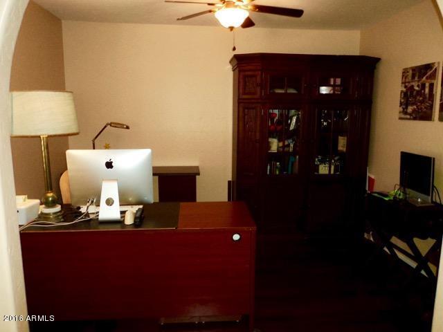 Building Photo - 1410 N Pebble Beach Dr