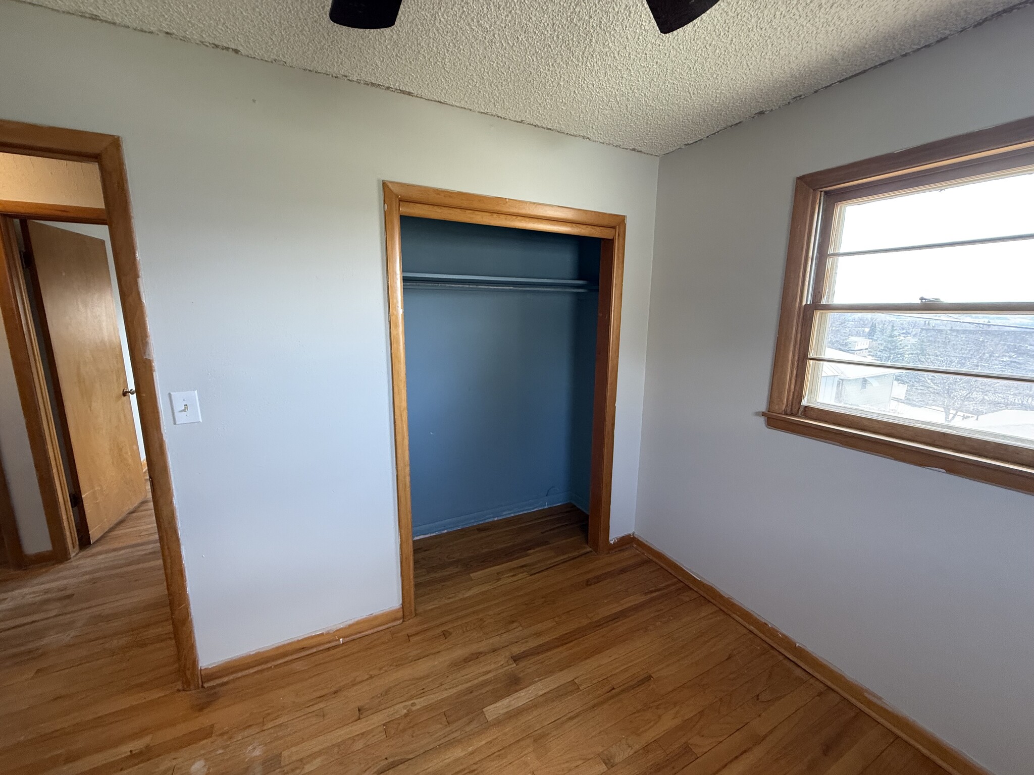 Building Photo - 407 11th St NW