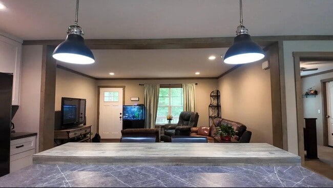 Building Photo - 4 Bedroom in Sabine ISD on 1.09 acres