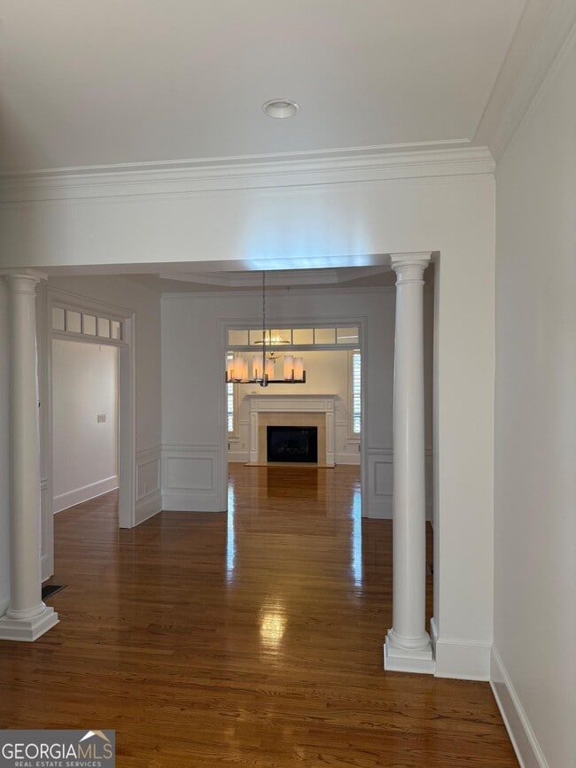 Building Photo - 4703 Legacy Cove Ln