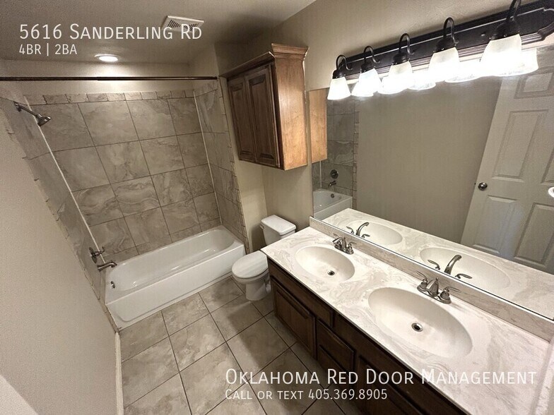 Building Photo - 5616 Sanderling Rd