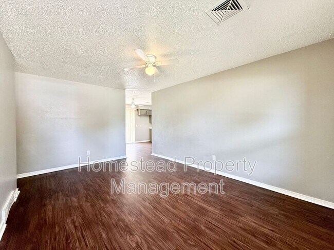 Building Photo - 324 NW 91st St