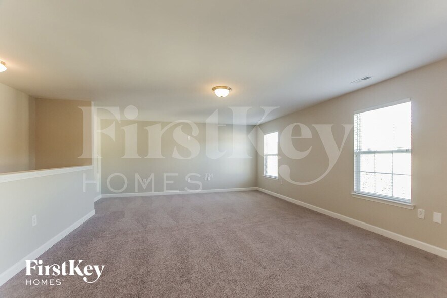 Building Photo - 4019 Linville Falls Ln