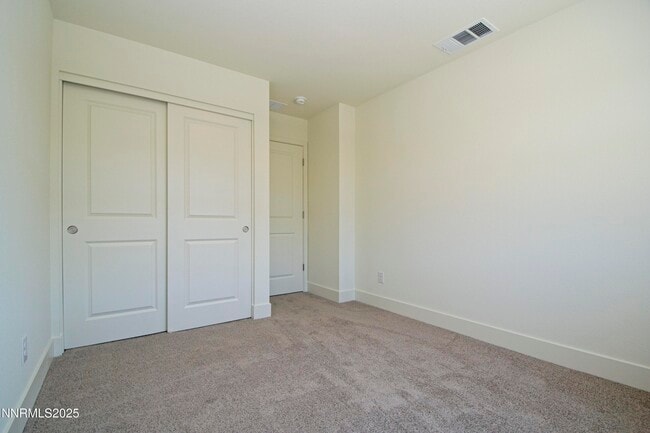 Building Photo - 1636 Prancer St