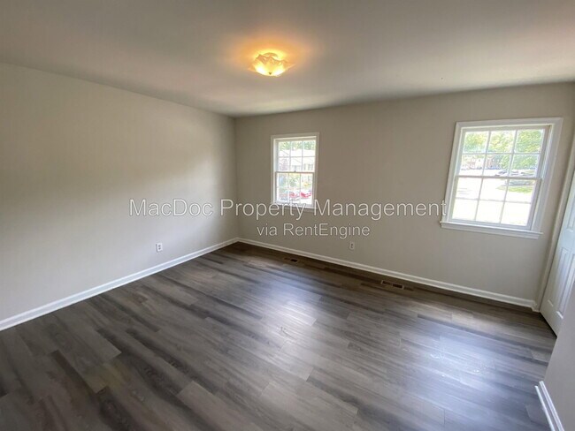 Building Photo - 130 Janney Ct