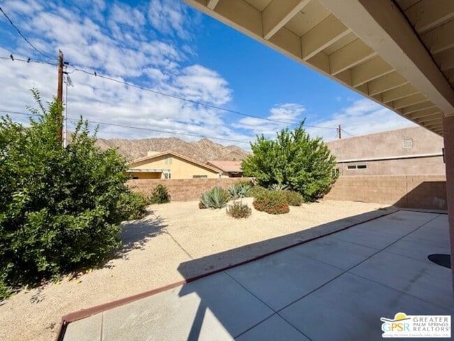 Building Photo - 51311 Avenida Velasco