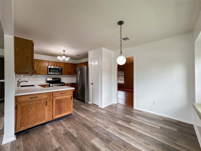 Building Photo - 2903 Auburn Dr