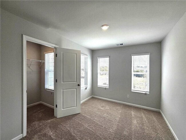 Building Photo - 334 Lanier Cir