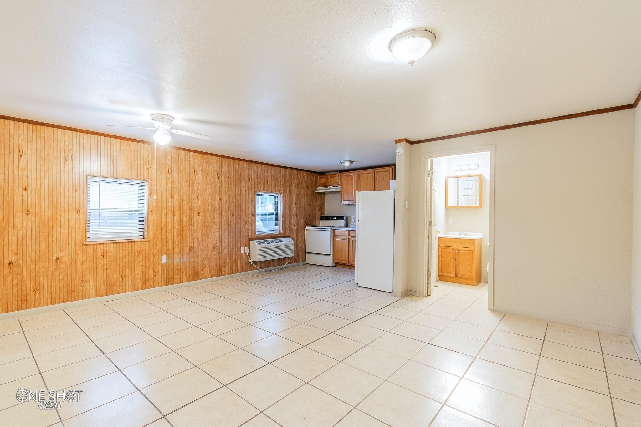 Building Photo - 104 College Dr