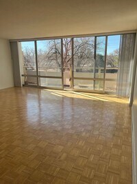 Building Photo - Downtown 1 Bedroom Condo