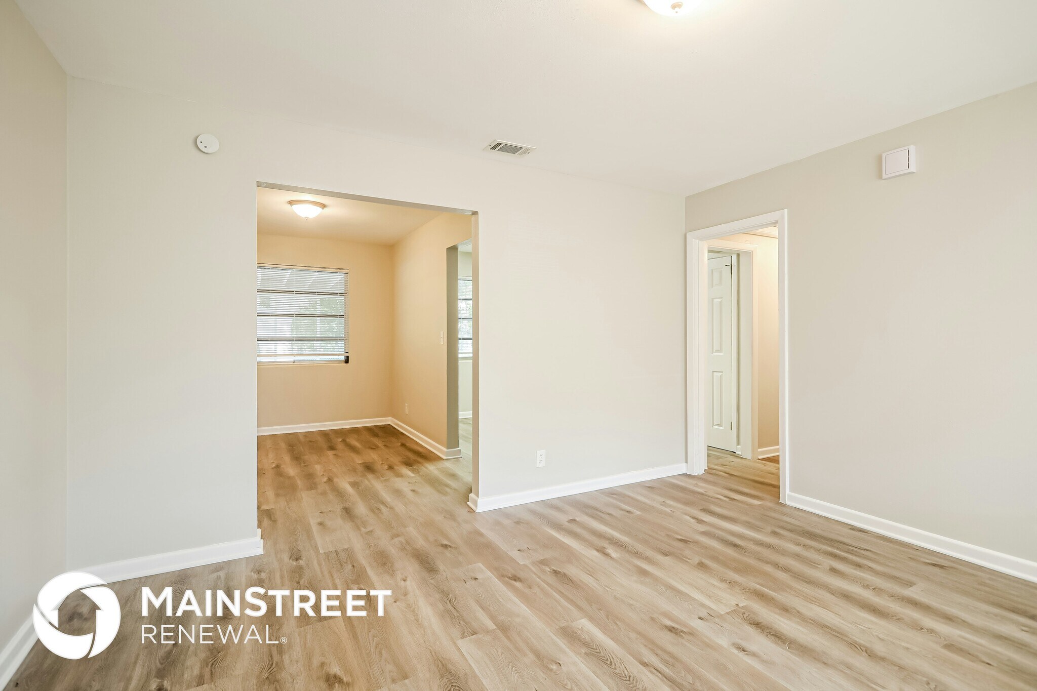 Building Photo - 5805 Norde Dr E