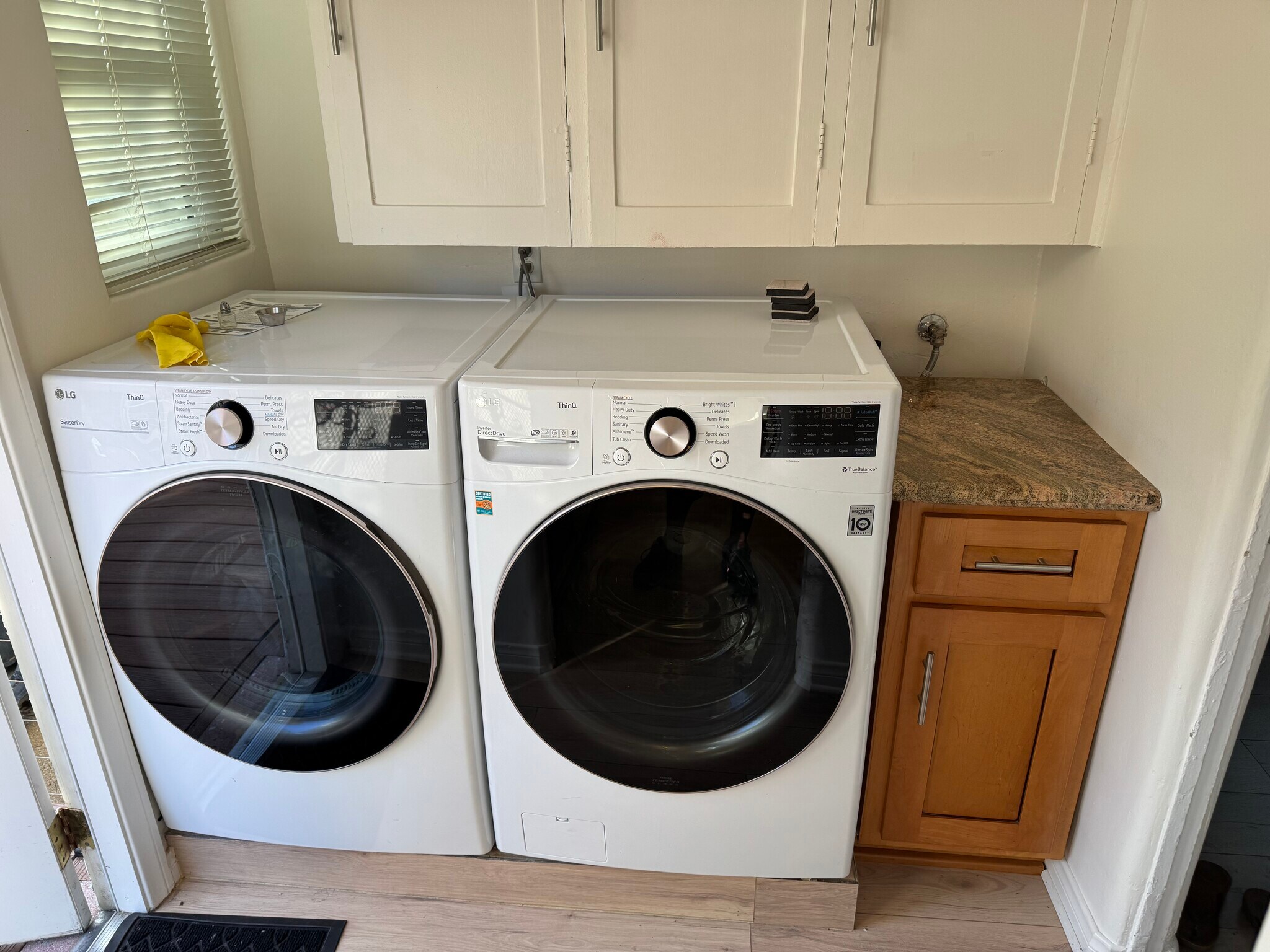 Building Photo - 6128 Maryland Dr